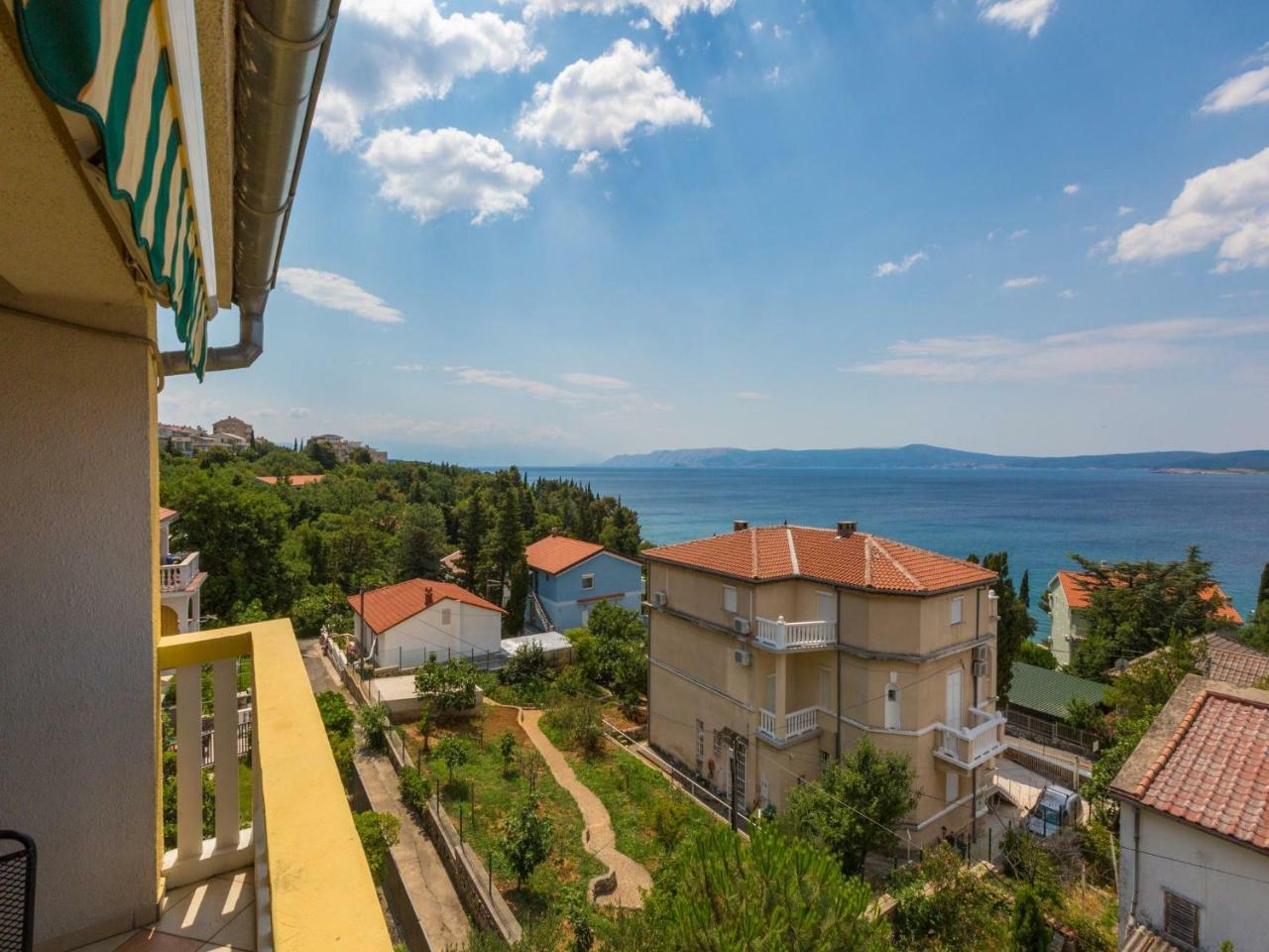 Apartments Neno Crikvenica Exteriör bild